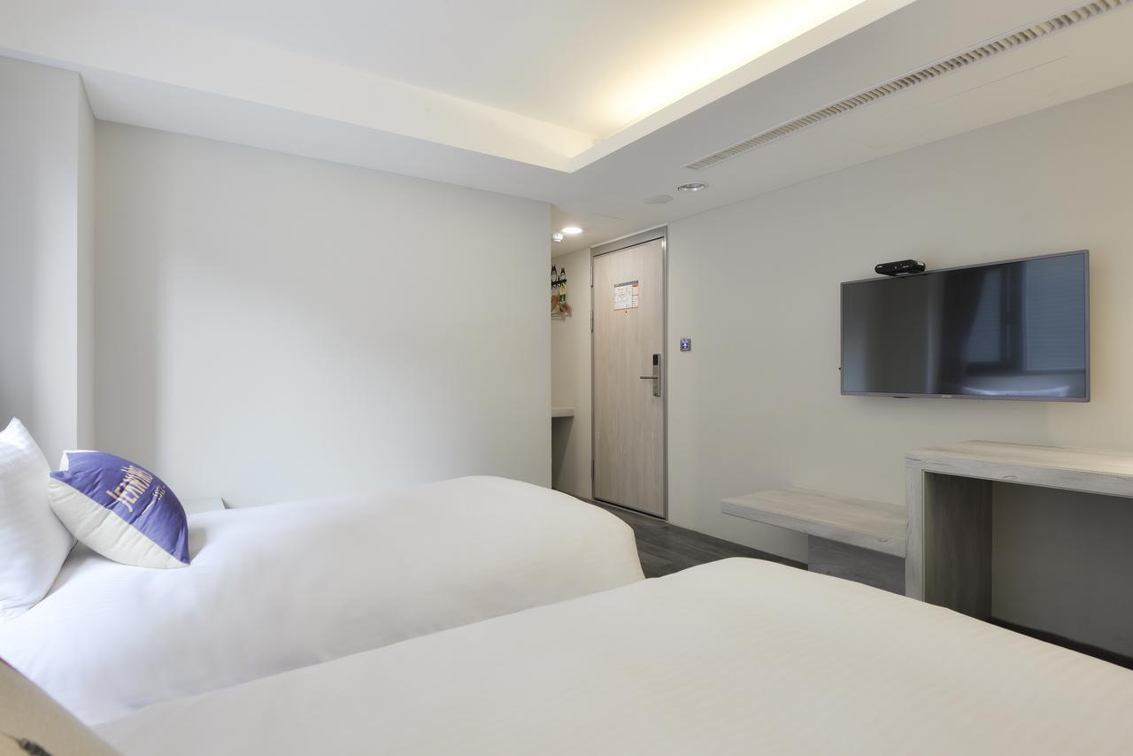 Taichung Amour Hotel Exterior photo