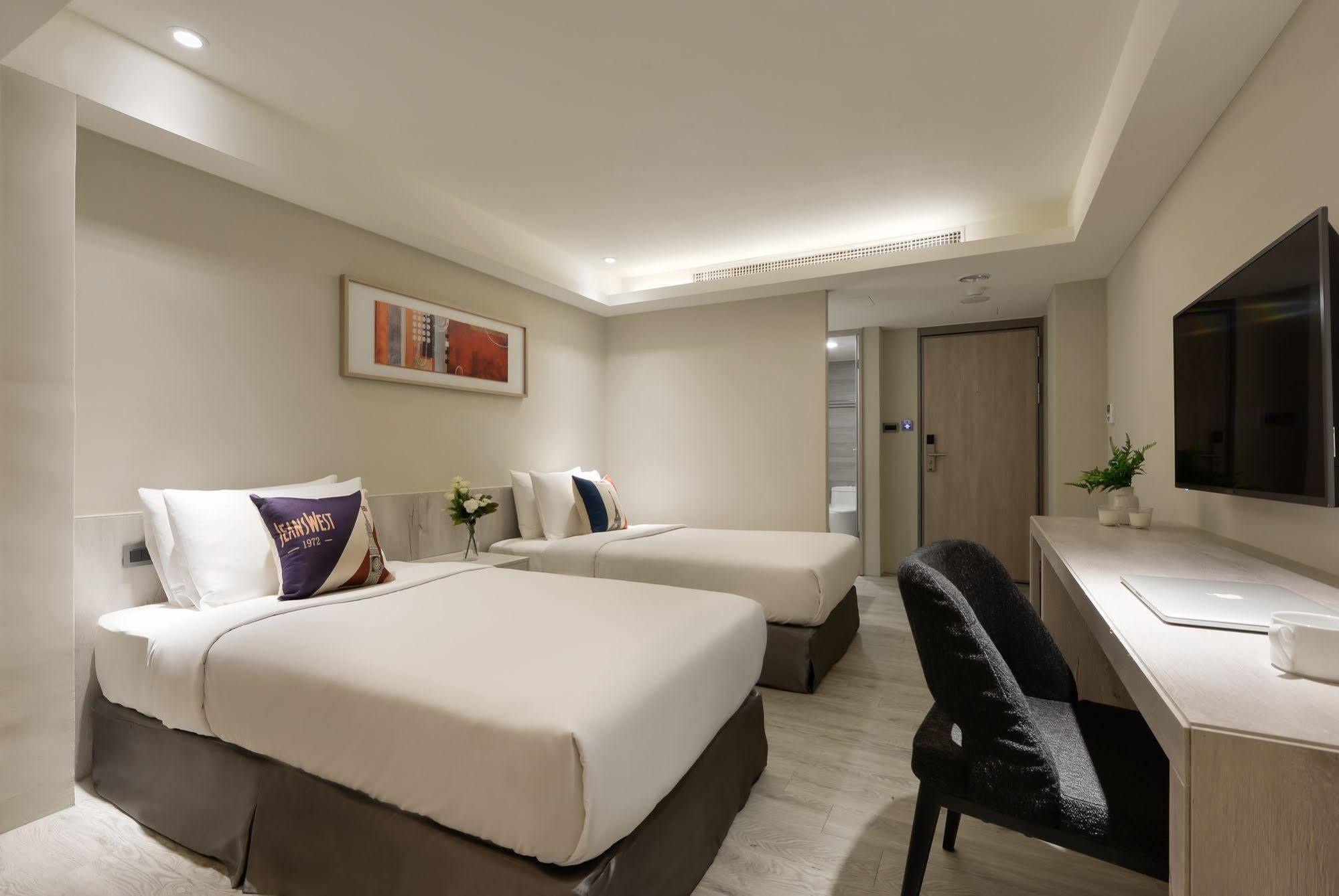 Taichung Amour Hotel Exterior photo