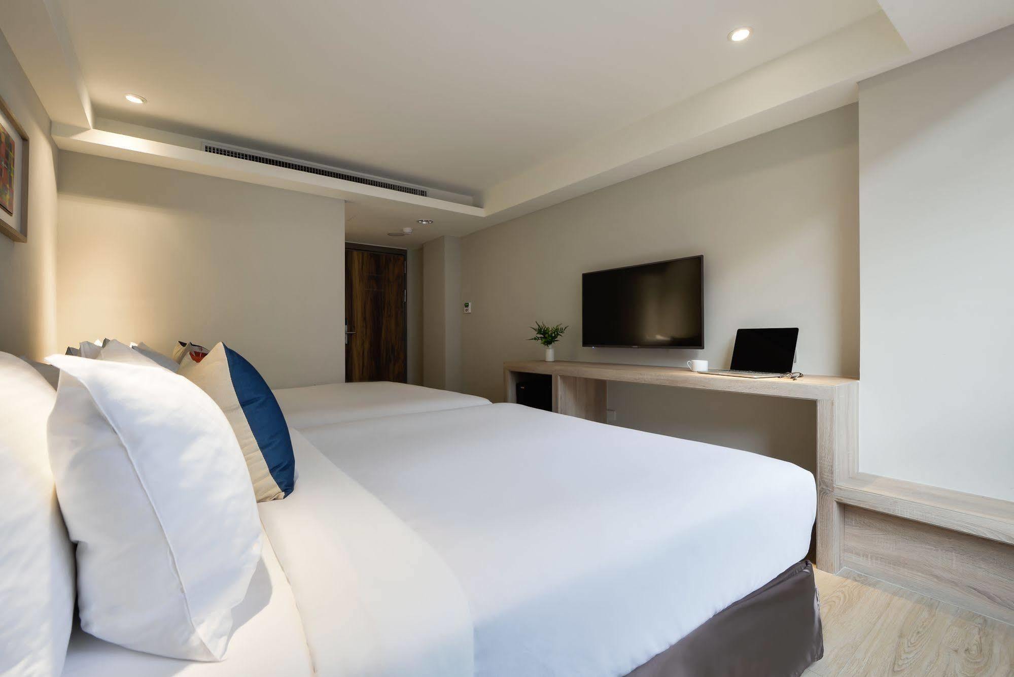 Taichung Amour Hotel Exterior photo